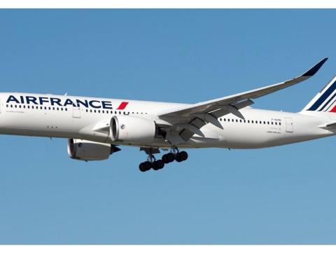 Air France to strengthen Paris–Saint Martin link with more flights and the Airbus A350-900.