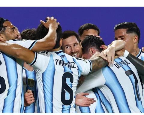 Con equipo confirmado, Argentina se juega el pase a octavos frente a Cabo Verde.