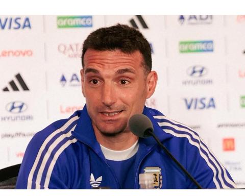 Scaloni confirmó a Paredes y anticipó cambios en Argentina frente a Egipto.