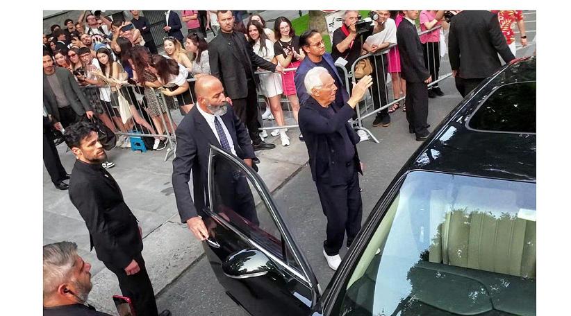 Giorgio Armani, the king of a vast and democratic empire that recognizes no social hierarchies