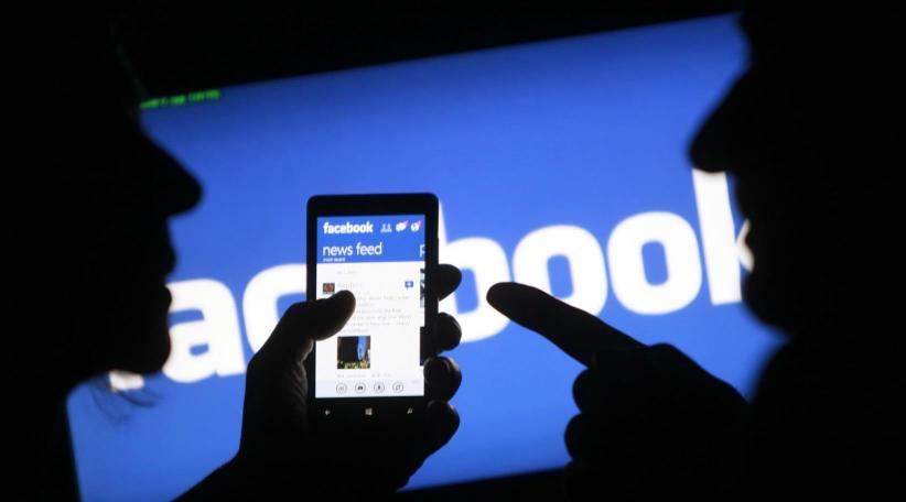 Tras el escándalo con Cambridge Analytica  sobre la venta de datos,  