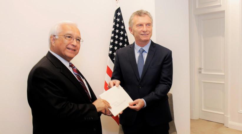 El Embajador de Estados Unidos en Argentina, Edward C. Prado, presentó hoy sus cartas credenciales ante el presidente Mauricio Macri 