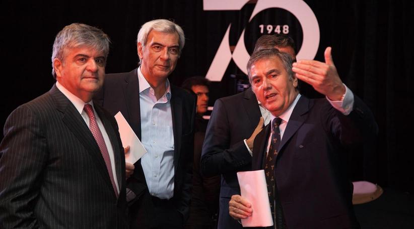 Miguel Gutiérrez, Pte. de YPF; Sebastián Mocorrea, Vicep. Ejecutivo de Asuntos Corporativos, Comunicación y Marketing de YPF; y Hugo Pulenta, Pte. de Porsche Argentina.