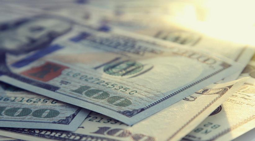 El dólar y la inflación, las razones del cambio de Luis Caputo por Federico Sturzenegger 