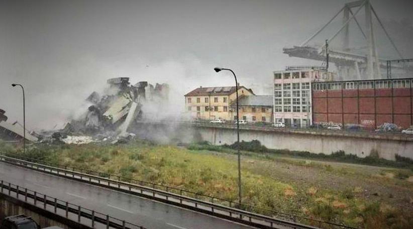  Tragedia en Italia: se cayó un puente de 90 metros y hay al menos 11 muertos
