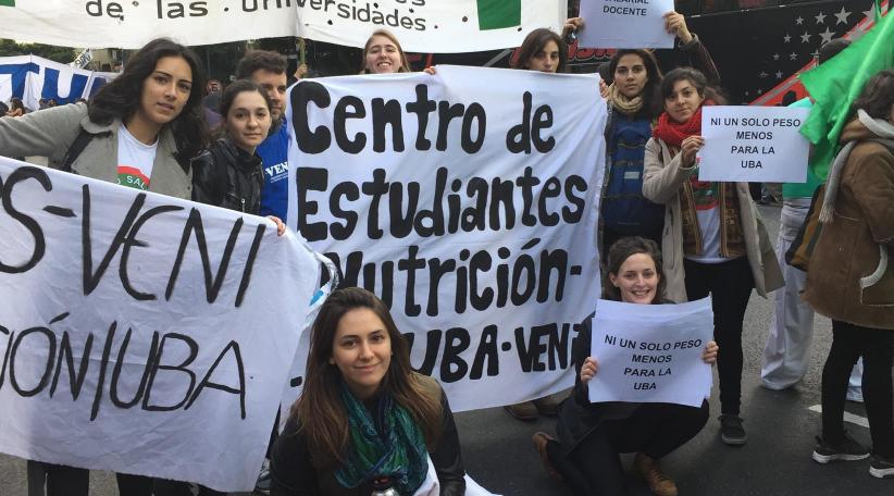 Conflicto salarial y presupuestario en un total de 57 universidades públicas que ya cumplen tres semanas de paro.