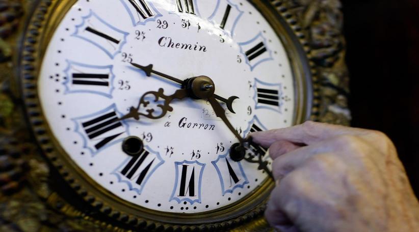  The European Commission will recommend EU member states abolish daylight saving, where clocks are advanced by one hour in summer, its president Jean-Claude Juncker has said.