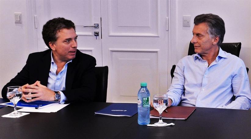 Mauricio Macri ratificó a Nicolás Dujovne como ministro de Hacienda