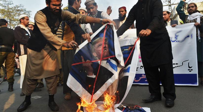  El Pentágono suspende $ 300 millones en ayuda militar a Pakistán