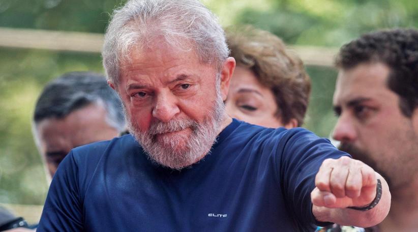 Lula desiste de su candidatura presidencial