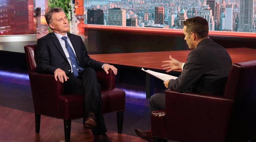 "Vamos a tener más apoyo del FMI. No puedo decir cuánto, porque estamos negociando", dijo Macri, y añadió que el acuerdo será anunciado en un par de días.