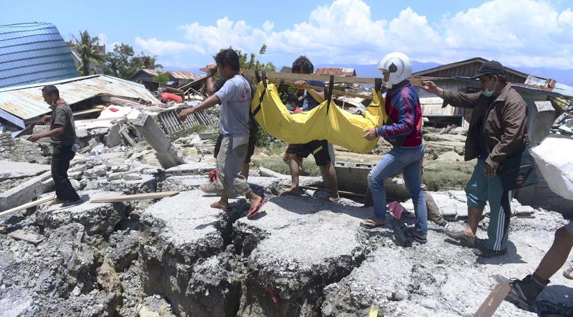  The quake and tsunami killed at least 832 people, officials say.