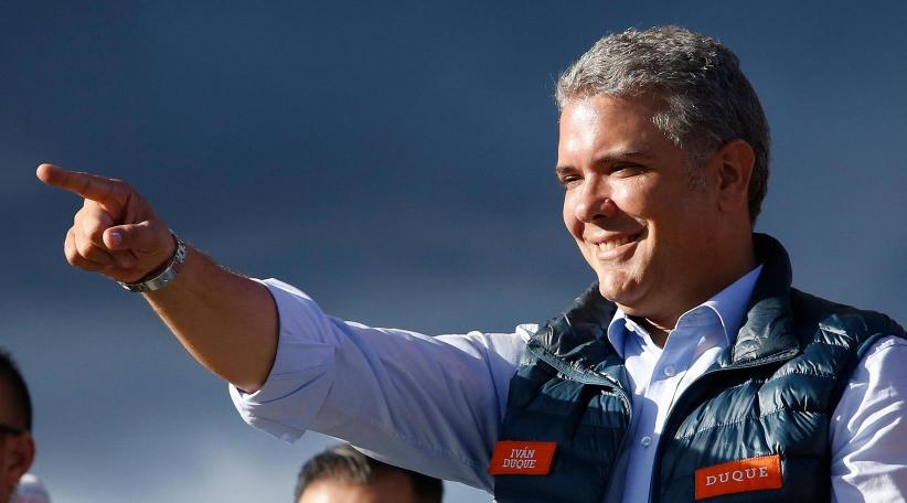 El Ministerio de Defensa divulgó un afiche con 34 fotografías de integrantes de la guerrilla entre los que se encuentran Gabino, Antonio García y alias Pablito.