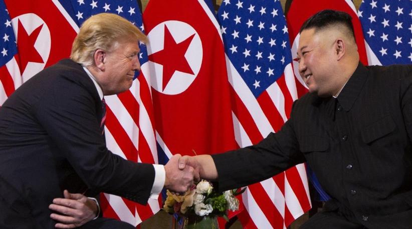 Corea del Norte muestra en televisión un "cierre cordial" de la cumbre de Hanói 