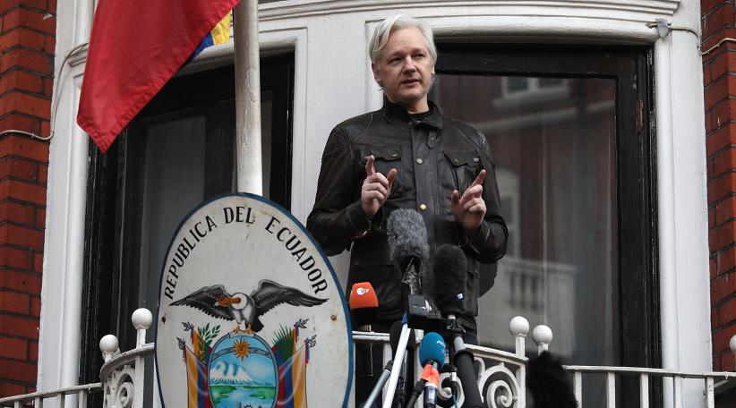 Julian Assange fue detenido en la embajada de Ecuador en Londres