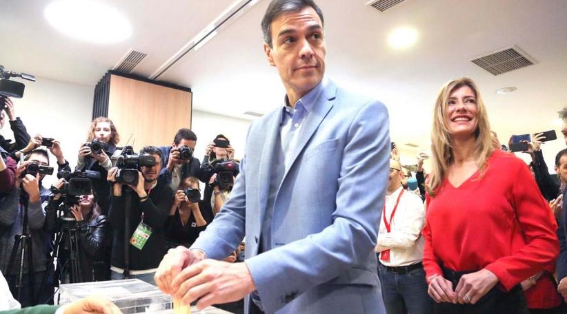 Elecciones en España: Votó Pedro Sánchez