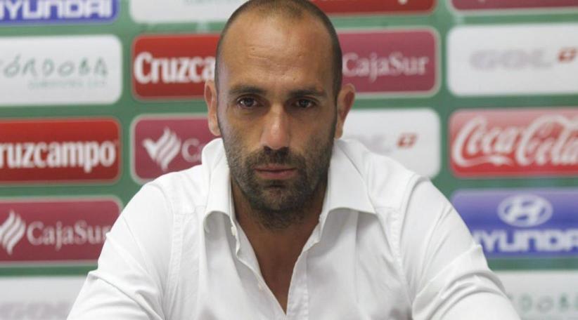 Detienen a varios futbolistas en España por arreglar partidos