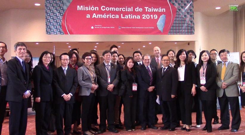 Se realizó en Buenos Aires una ronda de negocios entre empresarios de Argentina y los integrantes de una misión comercial de Taiwán en la que se destacó la presencia del embajador Antonio Hsieh, Director General de la Oficina Comercial y Cultural, quien abrió el encuentro. 