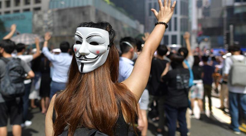 Hong Kong: Anger as face masks banned after months of protests