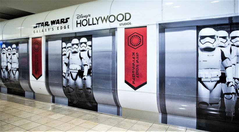  Disney y el Aeropuerto de Orlando llevan la aventura de Star Wars: Galaxy’s Edge a los viajeros