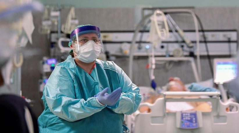 Coronavirus: Italy's death toll overtakes China's