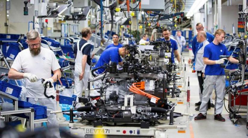 Coronavirus pushes German economy into recession
