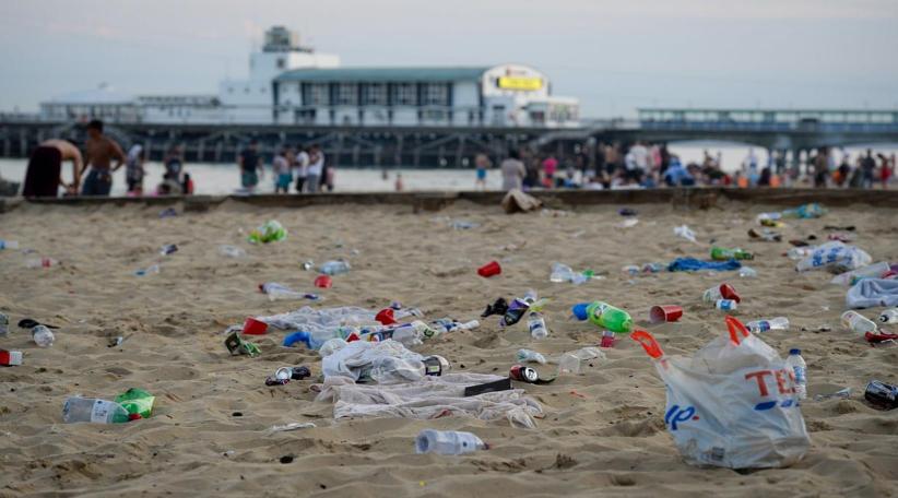 Concern over crowded UK beaches, parks and parties