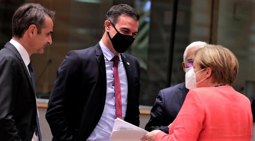 Pedro Sánchez califica el acuerdo como “una de las páginas más brillantes de la UE”