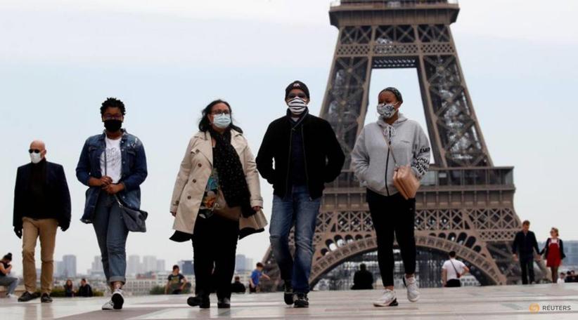 Francia: Multas de € 135 no usar tapabocas en espacios públicos cerrados
