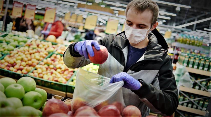 La OMS descarta que el coronavirus pueda transmitirse a través de los alimentos