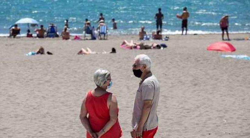 España pierde en julio otros 7 millones de turistas y más de 9.500 millones
