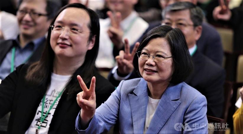 Taiwan president, ex-vice president, minister honored by Wired