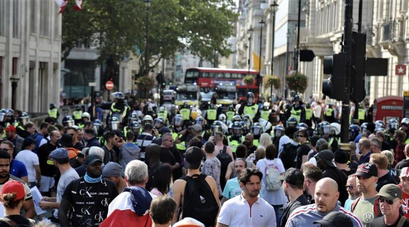 Coronavirus news: UK records 4,422 new daily cases