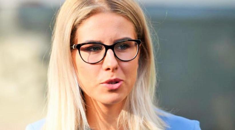 Alexei Navalny ally Lyubov Sobol 'held after raid'