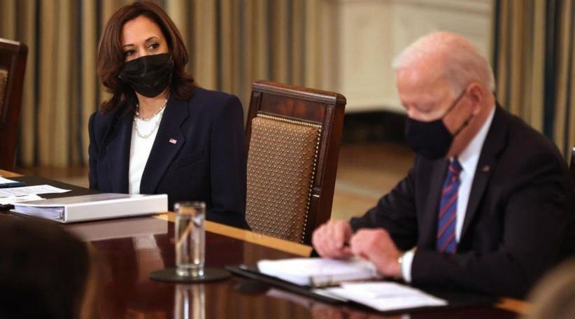Biden encargó a Kamala Harris la gestión de la crisis de los migrantes en la frontera entre Estados Unidos y México