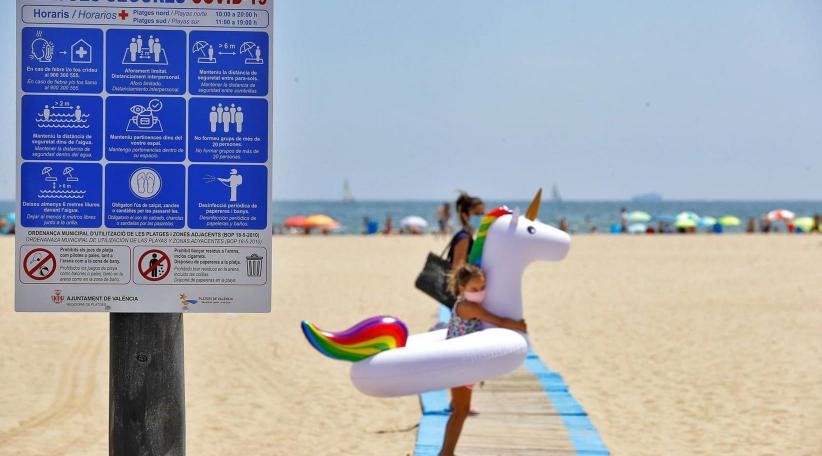 EU may let vaccinated Americans holiday in Europe this summer, says Brussels