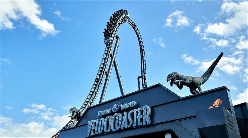 Universal Orlando reveló nuevas fotos de los velociraptores en Jurassic World VelociCoaster 