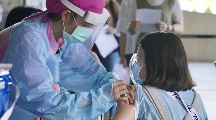 Taiwán anuncia sus planes para implementar vacunación masiva contra la COVID-19 