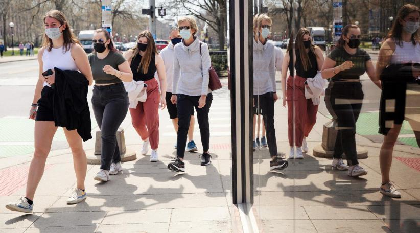 Estados Unidos se plantea volver a pedir que los vacunados lleven mascarilla