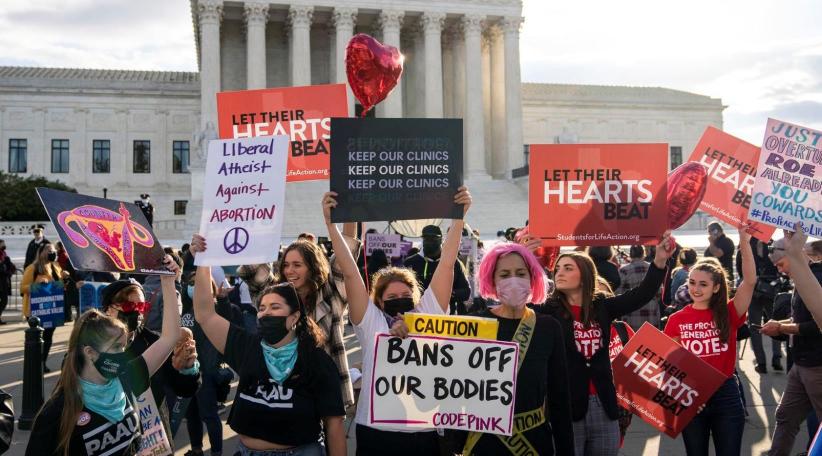 upreme Court: Top US judges signal support for abortion limits