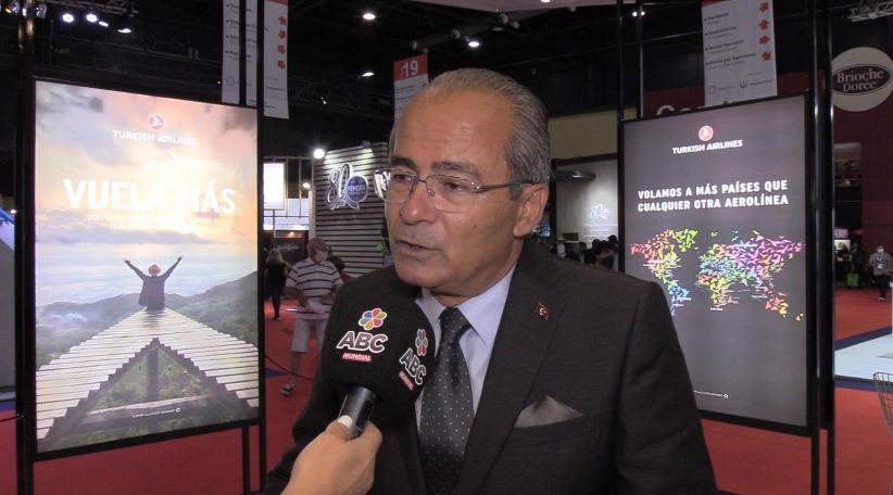 El embajador Şefik Vural Altay participó en el acto de lanzamiento de la Feria Internacional de Turismo de América Latina (FIT), el evento anual más importante del sector turístico en la región Latinoamérica, y visitó el stand de Turkish Airlines, la línea aérea de bandera de Turquía, donde ABC MUNDIAL pudo dialogar unos minutos con él. 