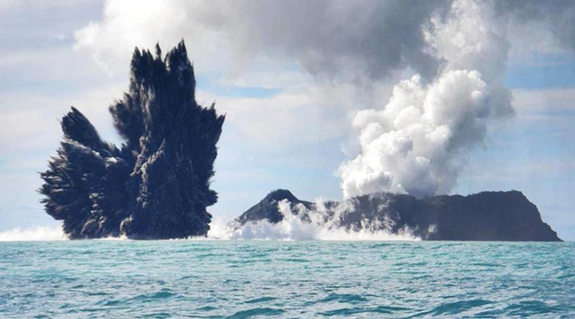 Tsunami hits Tonga after underwater volcanic eruption