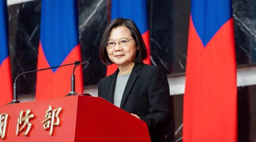 La presidenta Tsai Ing-wen dijo Taiwán tiene como objetivo fabricar y suministrar el 100% de sus propios equipos de semiconductores