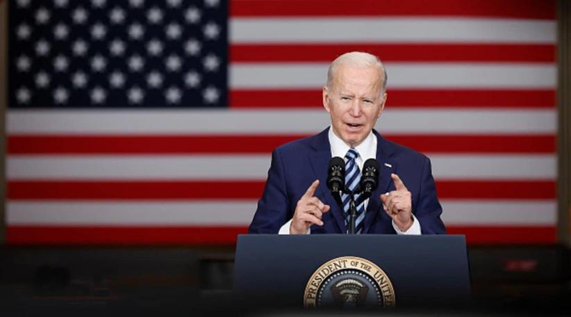 Biden celebra la caída "drástica" de casos de covid en EEUU