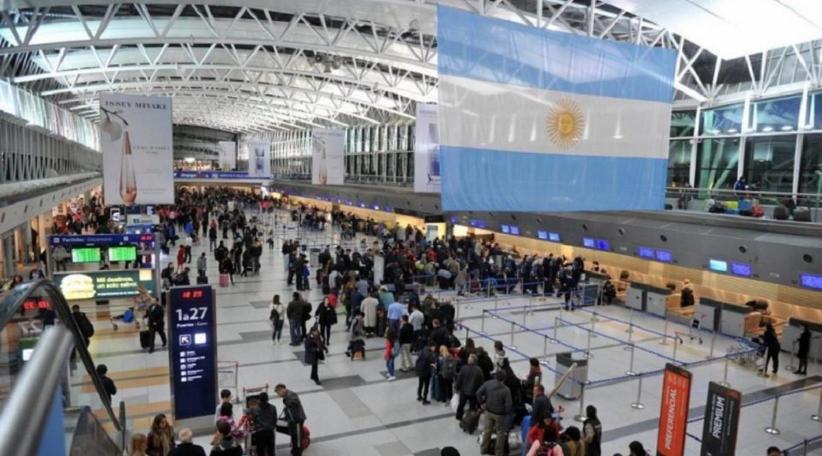 Argentina normaliza requisitos de ingreso al país: No exigirá PCR negativo ni certificado de vacunación 