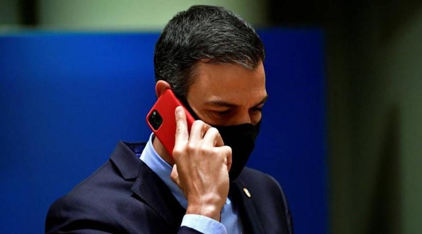 El gobierno de España confirma que los teléfonos móviles de Sánchez y Robles fueron espiados por "Pegasus"