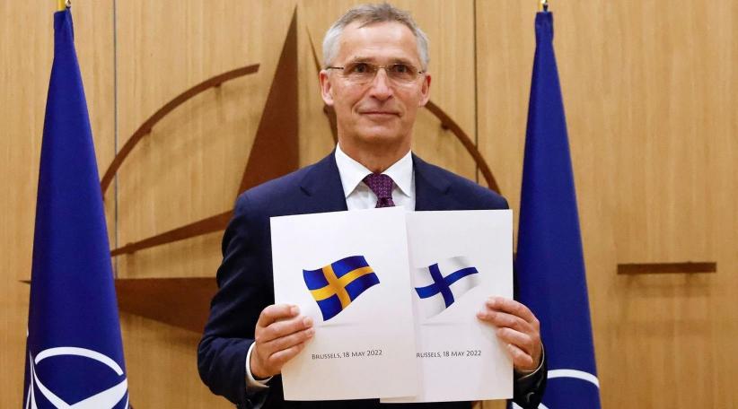 Sweden and Finland formally apply to join Nato