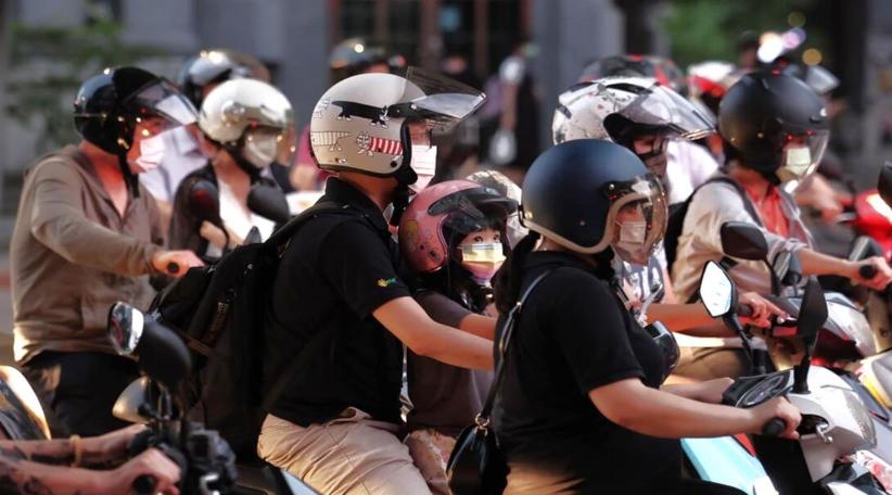 Taiwán relaja la obligatoriedad del uso de máscaras para ciclistas y conductores de scooters
