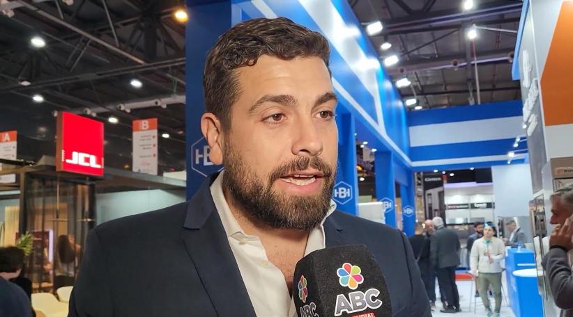 Lucas Delfino participó en la inauguración de Hotelga 2022