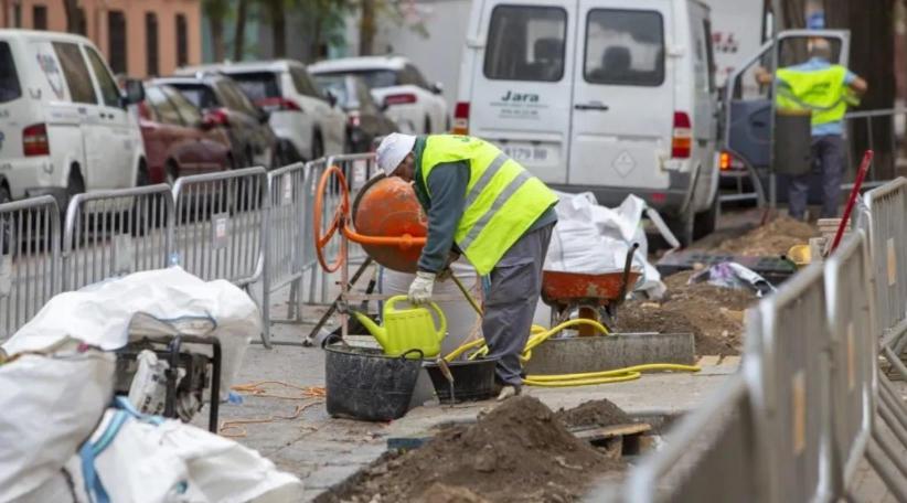 Marcado descenso de la desocupación en España